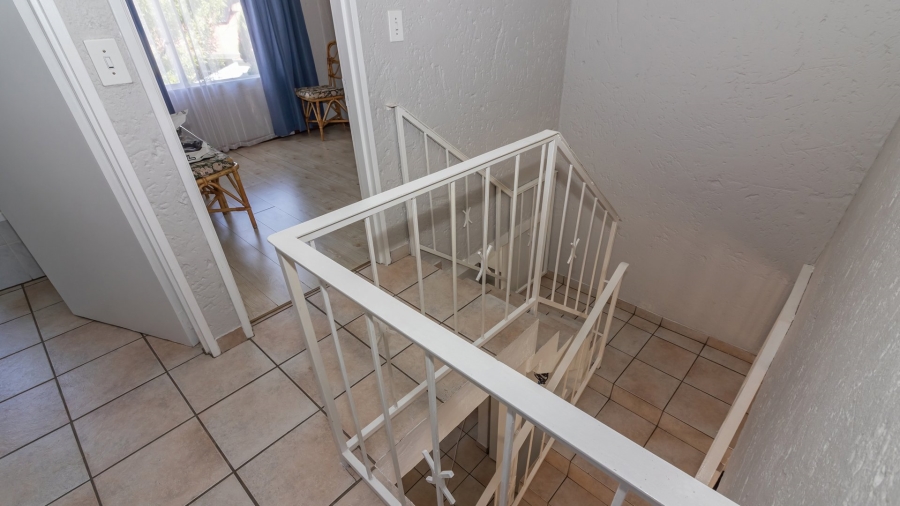 3 Bedroom Property for Sale in Kroonheuwel Free State